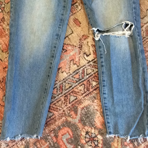 Women’s Garage Jeans - Picture 6 of 8
